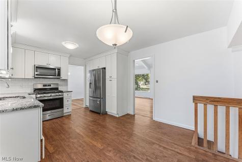 2120 Cedarview Drive Beachwood OH 44122