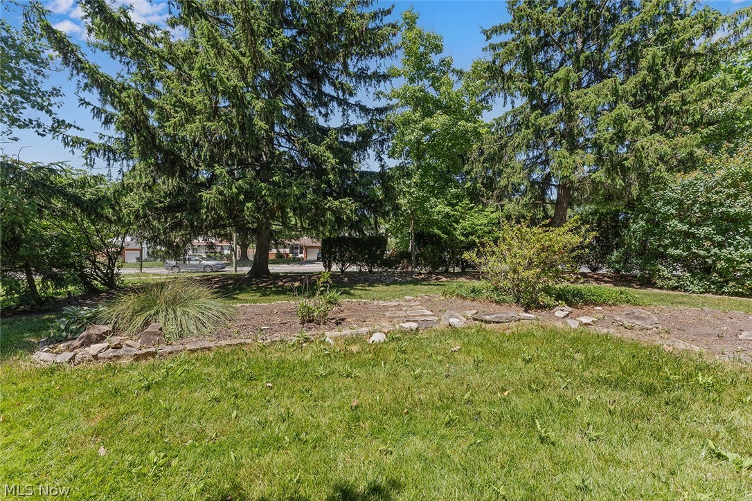 2120 Cedarview Drive Beachwood OH 44122
