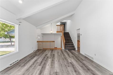 2120 Cedarview Drive Beachwood OH 44122