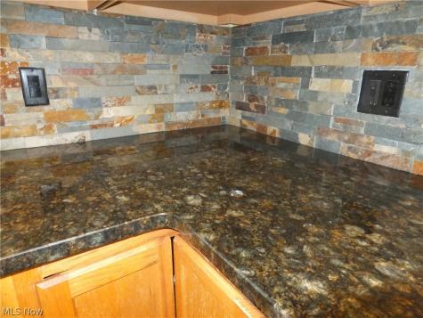 1211 Eric Lane Cleveland OH 44109