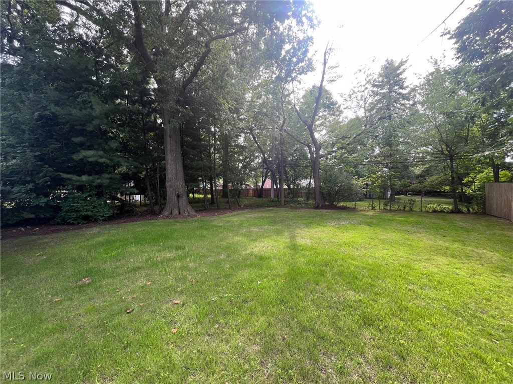 1720 Beaconwood South Euclid OH 44121
