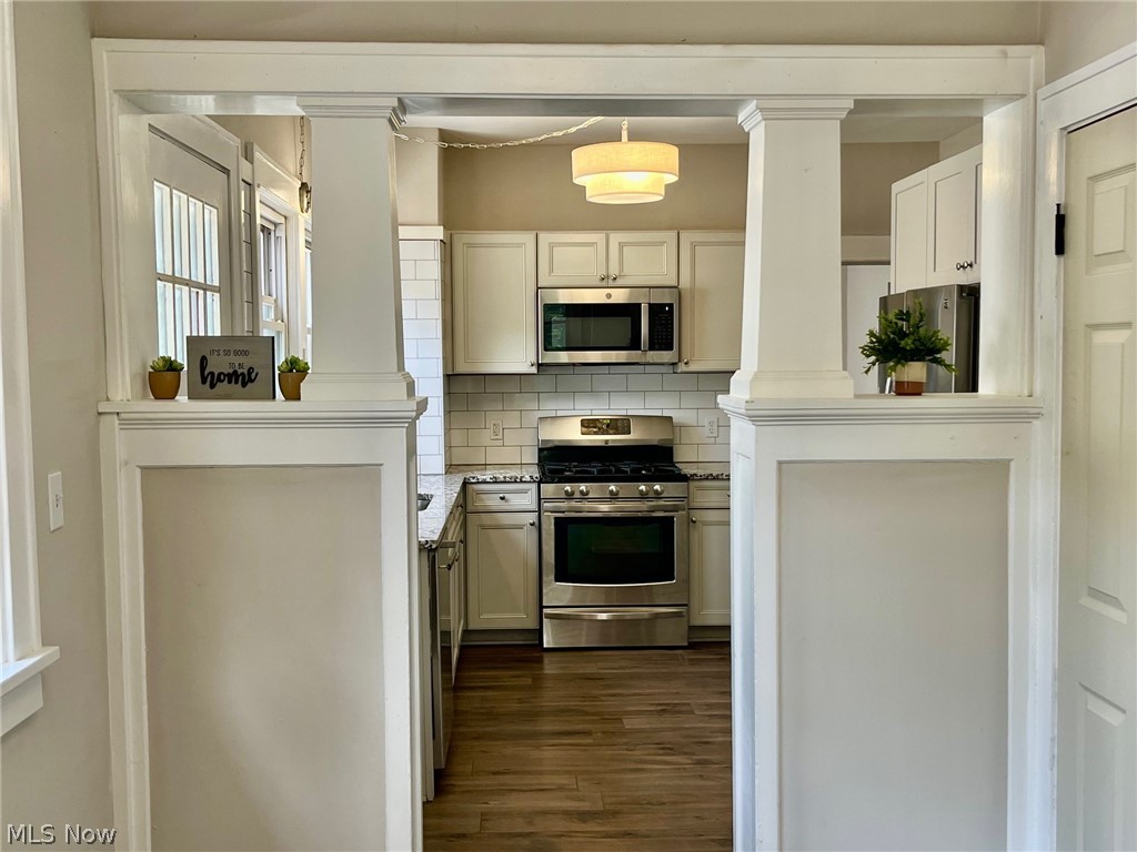 1720 Beaconwood South Euclid OH 44121