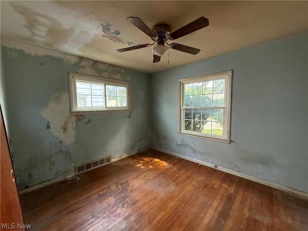 11914 Mcgowan Avenue Cleveland OH 44135