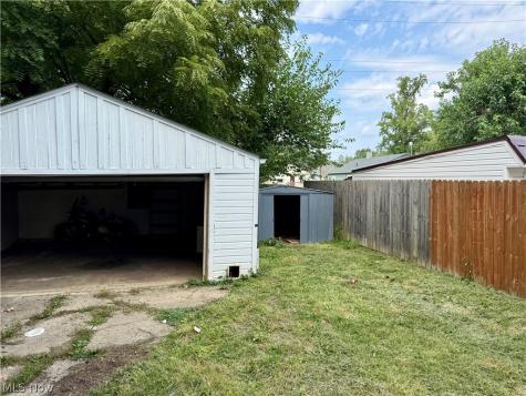 11914 Mcgowan Avenue Cleveland OH 44135