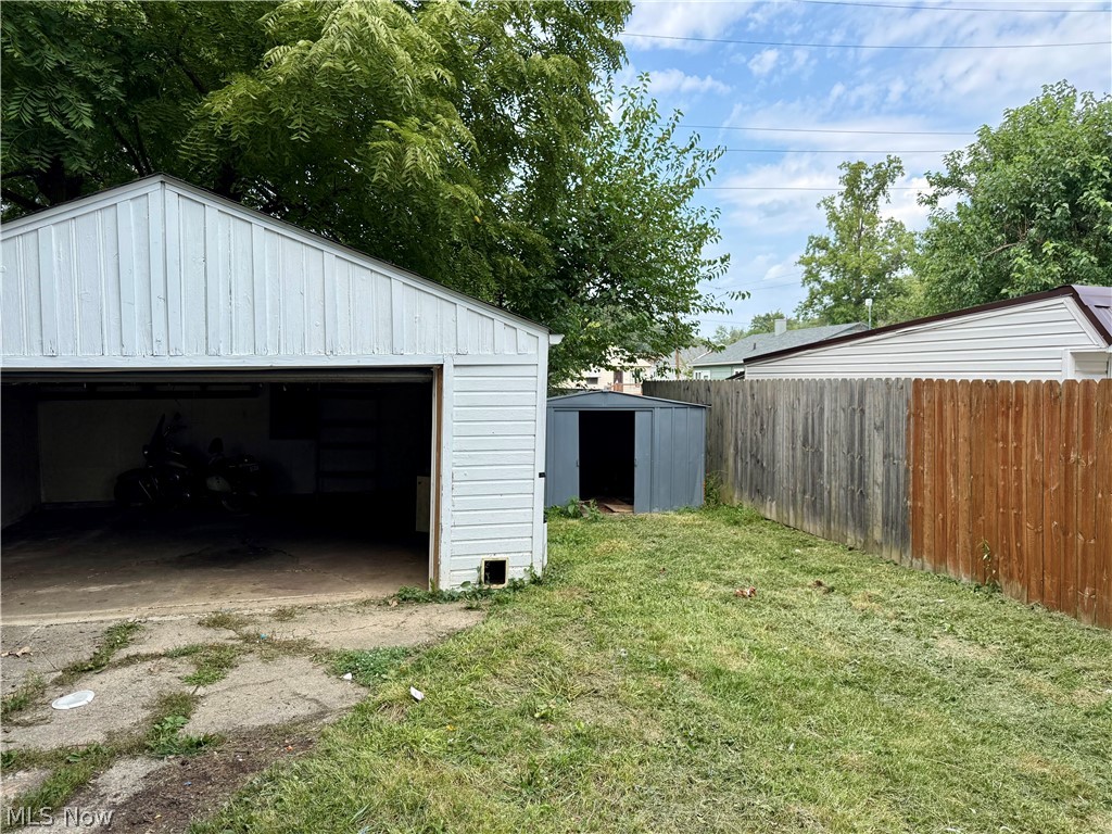 11914 Mcgowan Avenue Cleveland OH 44135