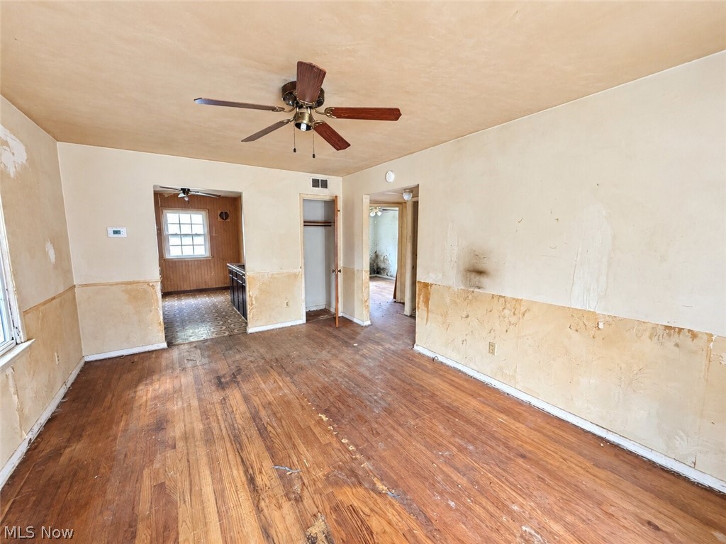 11914 Mcgowan Avenue Cleveland OH 44135