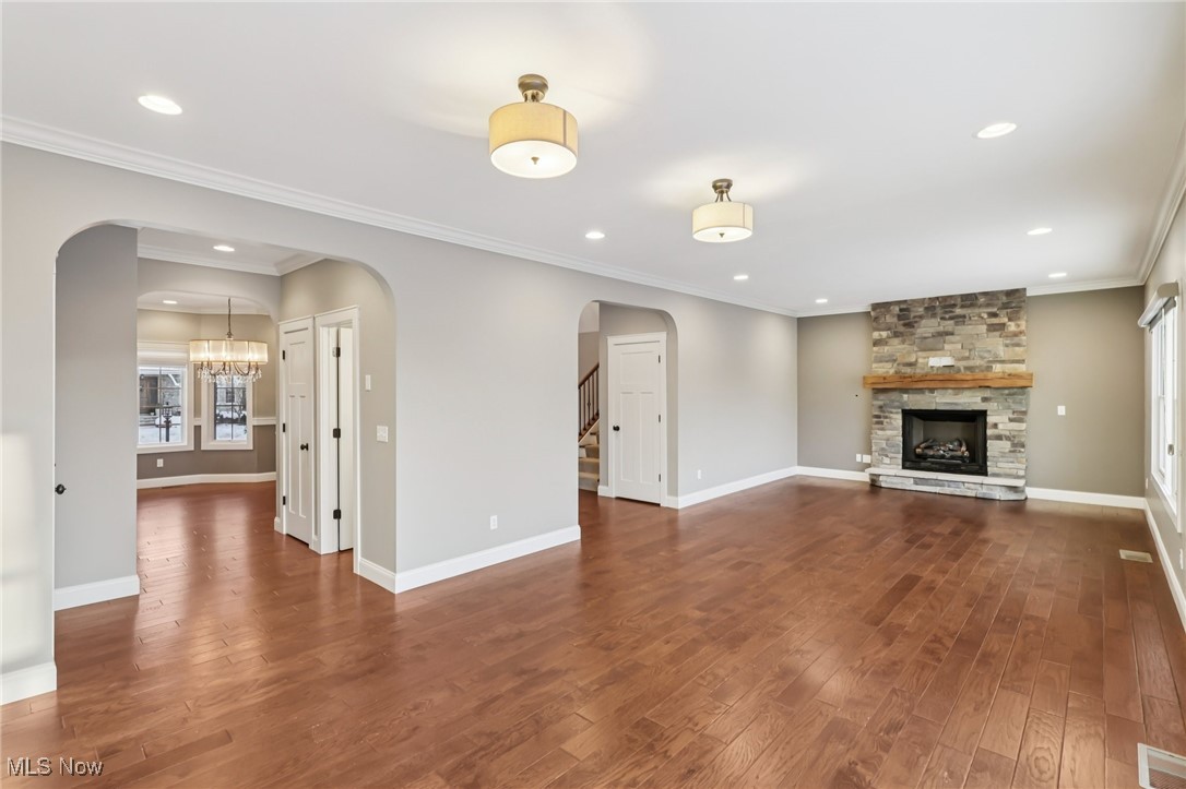 2 Creek Ridge Rocky River OH 44116