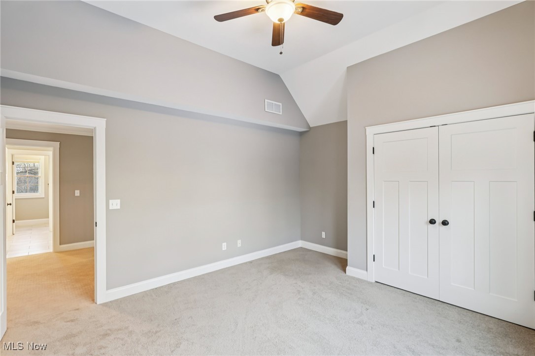 2 Creek Ridge Rocky River OH 44116