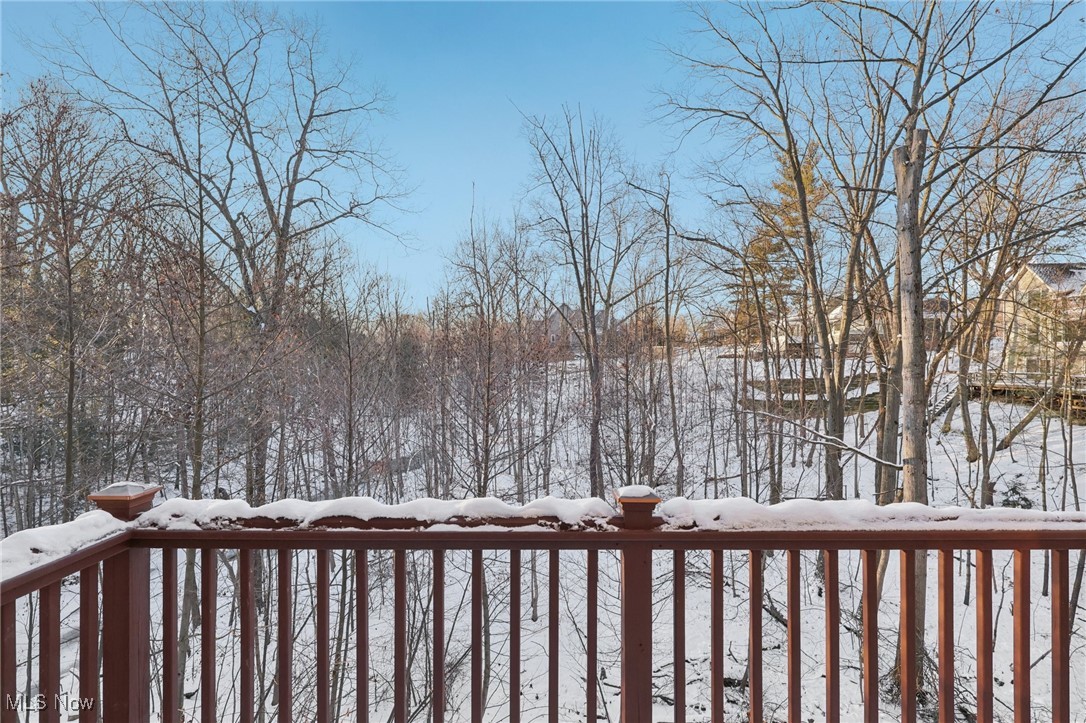 2 Creek Ridge Rocky River OH 44116