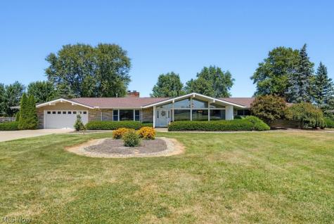 34892 State Route 303 Grafton OH 44044