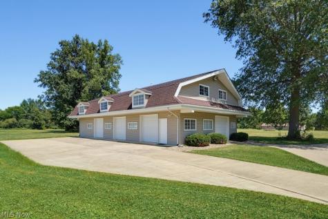 34892 State Route 303 Grafton OH 44044
