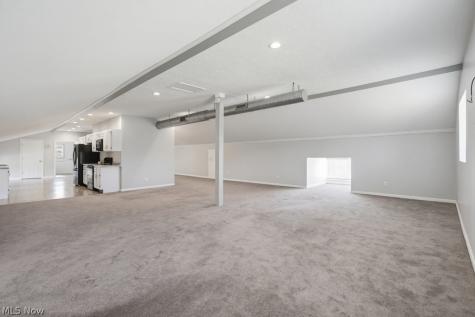 34892 State Route 303 Grafton OH 44044
