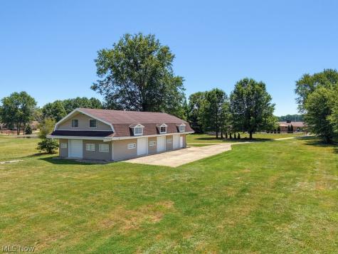 34892 State Route 303 Grafton OH 44044