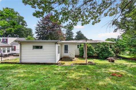 5547 West Boulevard NW Canton OH 44718