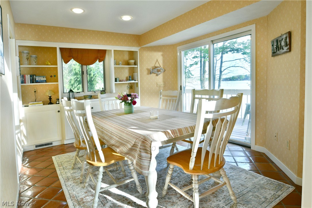 1551 Lake Crest Drive Roaming Shores OH 44084