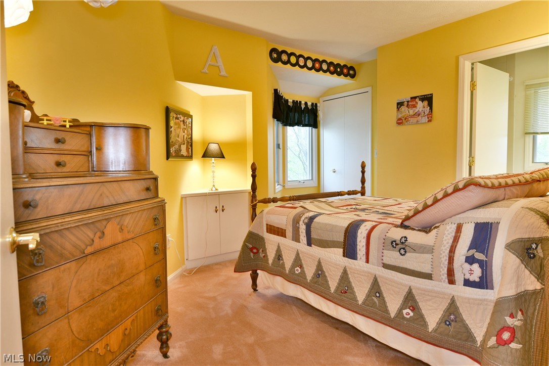 1551 Lake Crest Drive Roaming Shores OH 44084