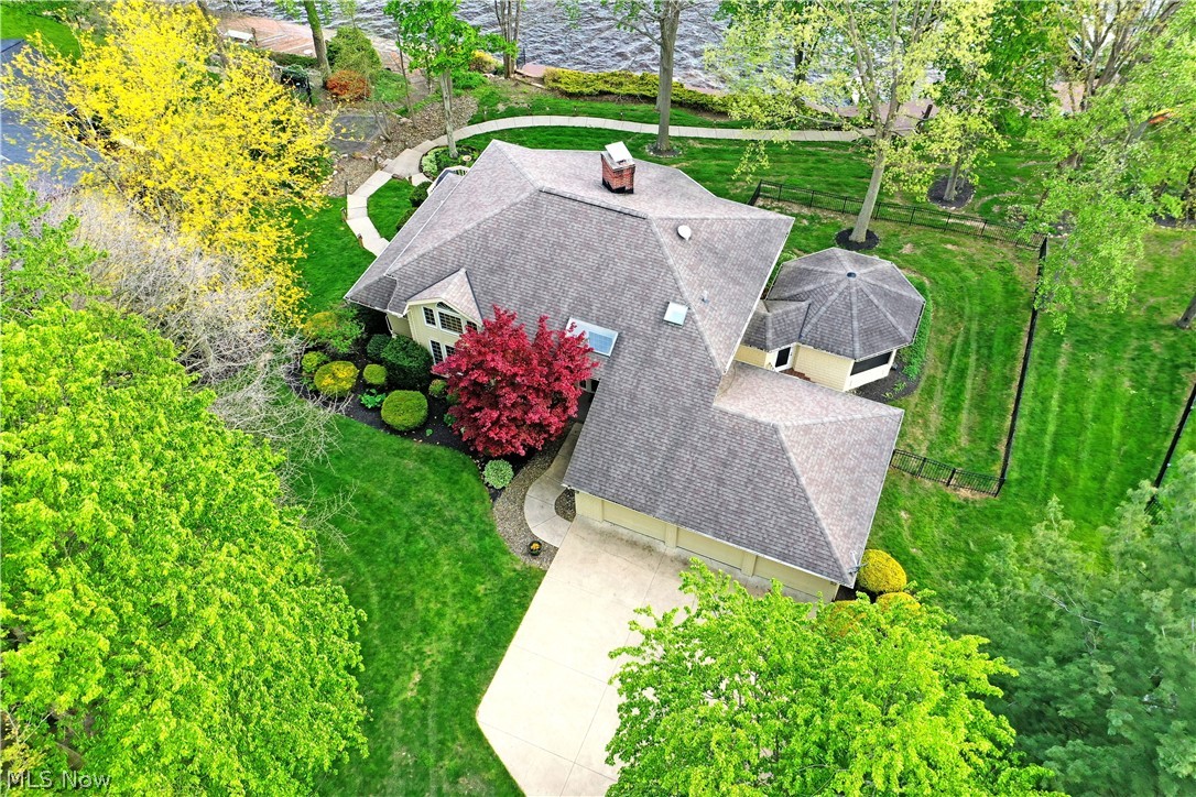 1551 Lake Crest Drive Roaming Shores OH 44084
