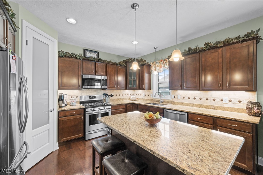 192 Shoreland Circle Willowick OH 44095