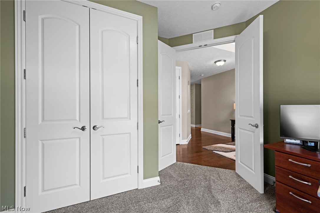192 Shoreland Circle Willowick OH 44095