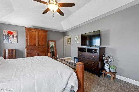 192 Shoreland Circle Willowick OH 44095