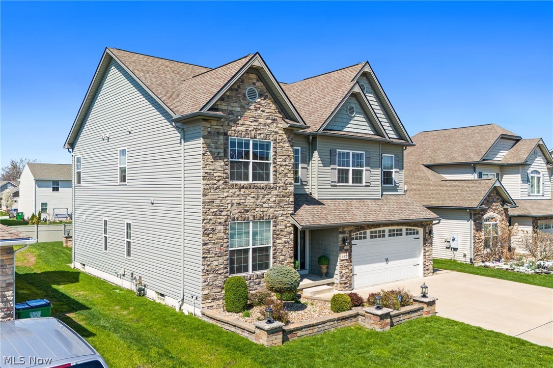192 Shoreland Circle Willowick OH 44095