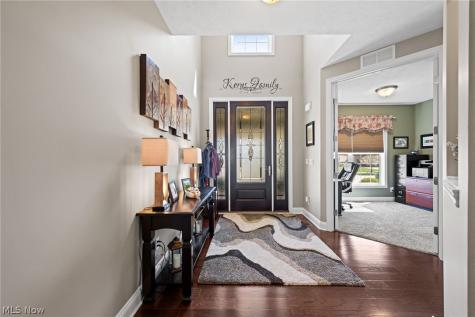 192 Shoreland Circle Willowick OH 44095