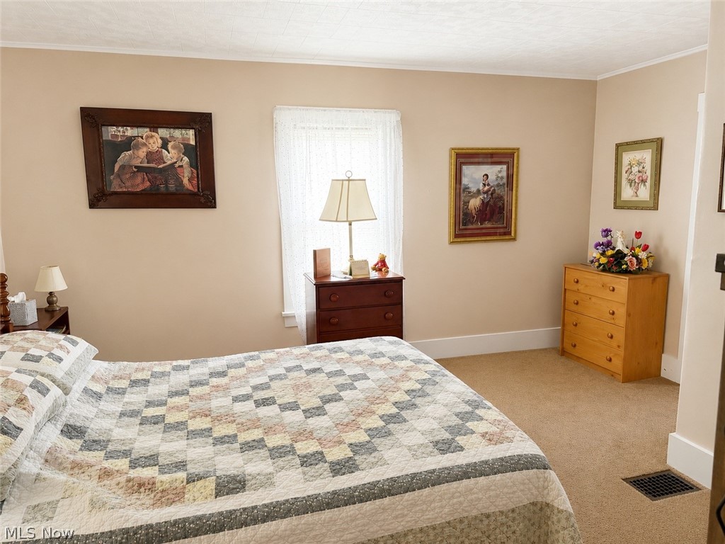 336 High Street Hopedale OH 43976