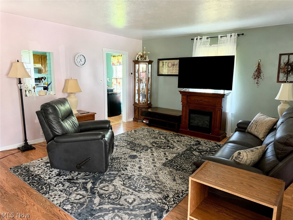 336 High Street Hopedale OH 43976