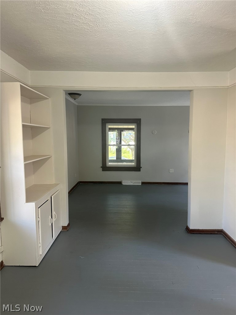 2206 25th Street SW Akron OH 44314