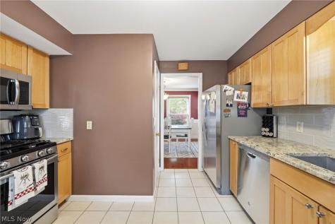 9704 Elsmere Drive Parma OH 44130