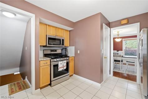 9704 Elsmere Drive Parma OH 44130