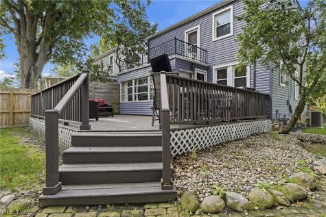 9704 Elsmere Drive Parma OH 44130