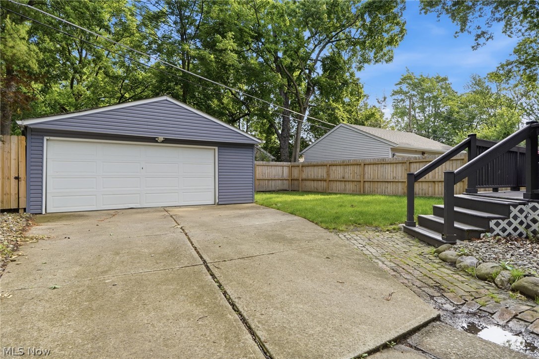 9704 Elsmere Drive Parma OH 44130