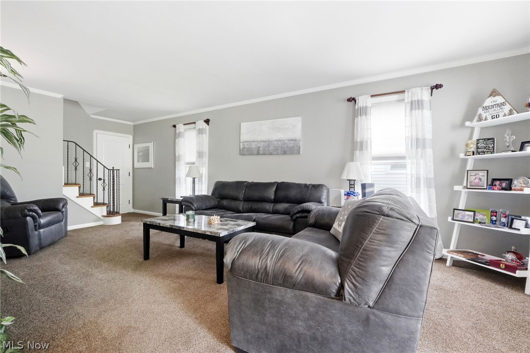9704 Elsmere Drive Parma OH 44130
