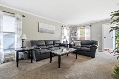 9704 Elsmere Drive Parma OH 44130