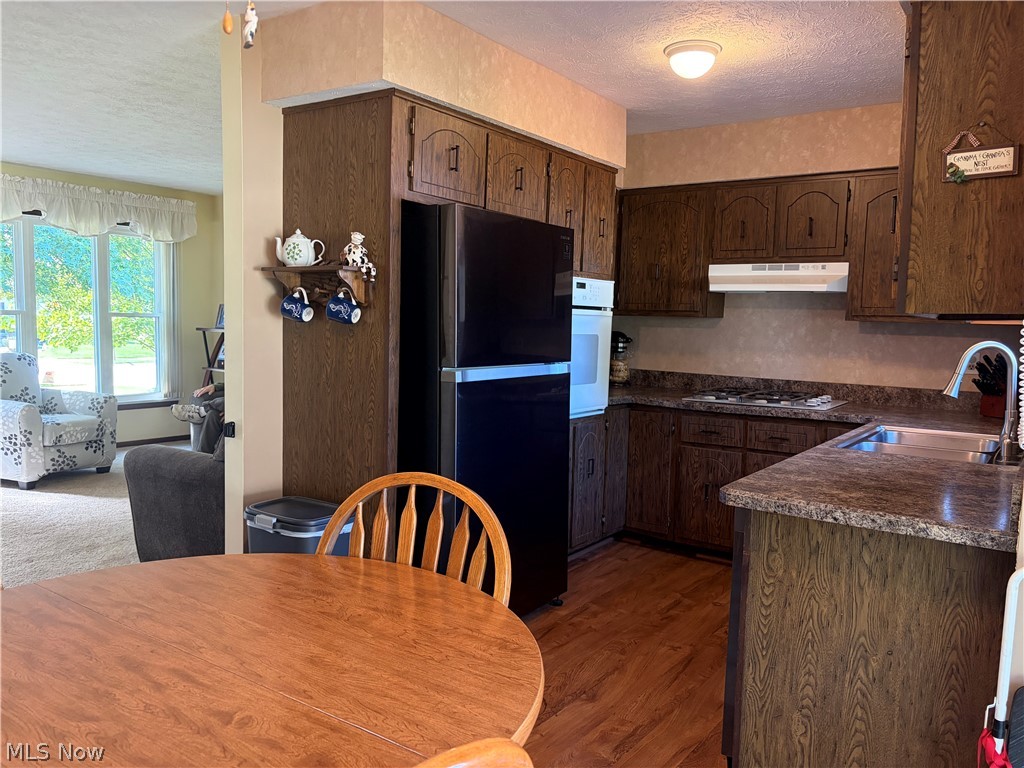525 Saint Lawrence Boulevard Eastlake OH 44095
