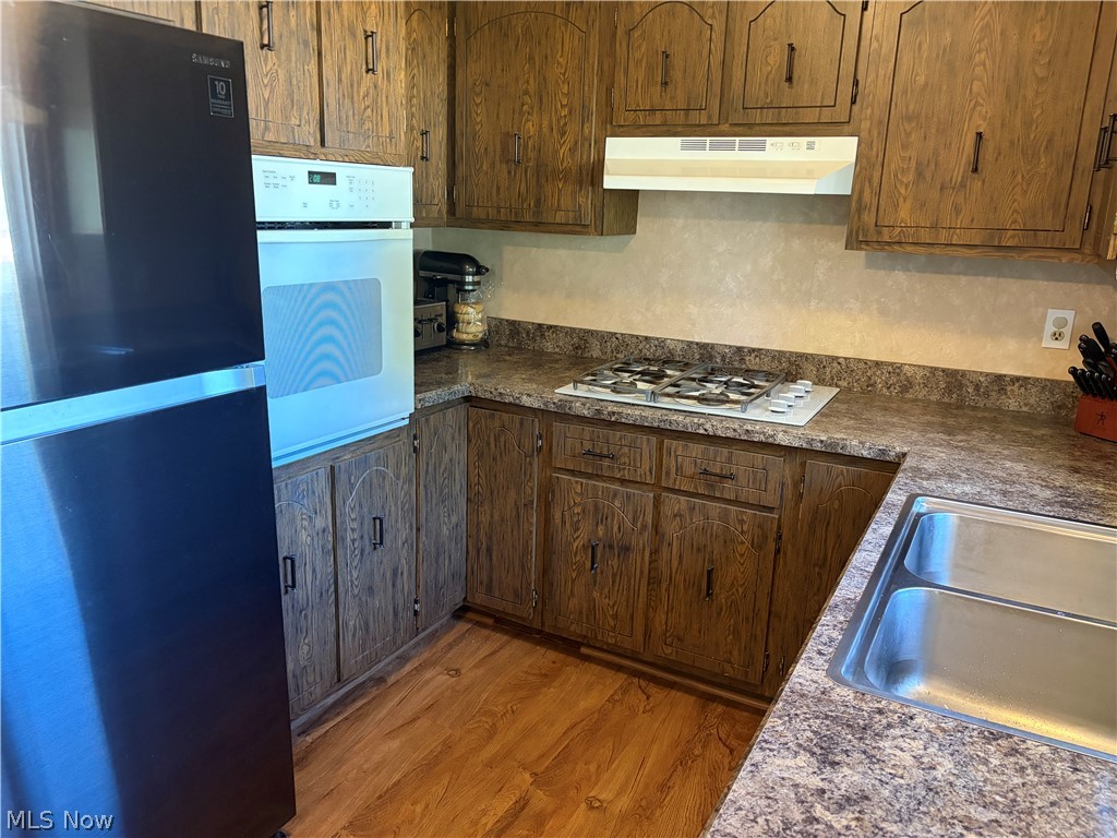 525 Saint Lawrence Boulevard Eastlake OH 44095