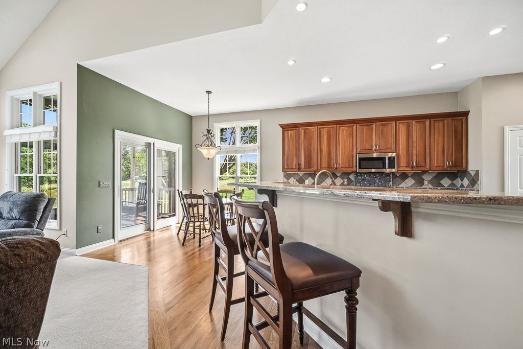 140 Regent Court Broadview Heights OH 44147