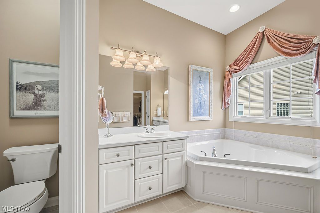 140 Regent Court Broadview Heights OH 44147
