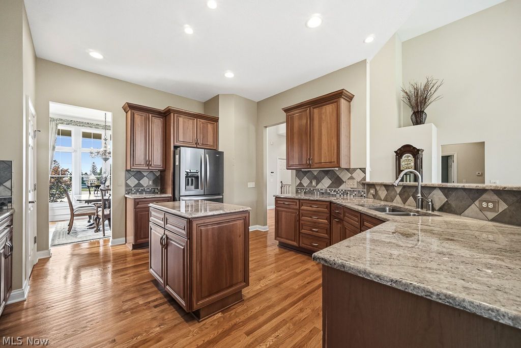 140 Regent Court Broadview Heights OH 44147