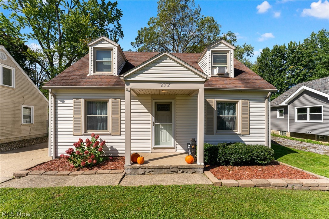 252 Parkgate Avenue Austintown OH 44515