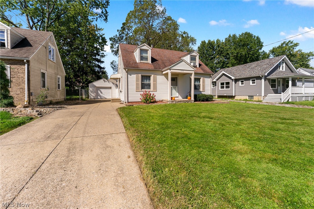 252 Parkgate Avenue Austintown OH 44515