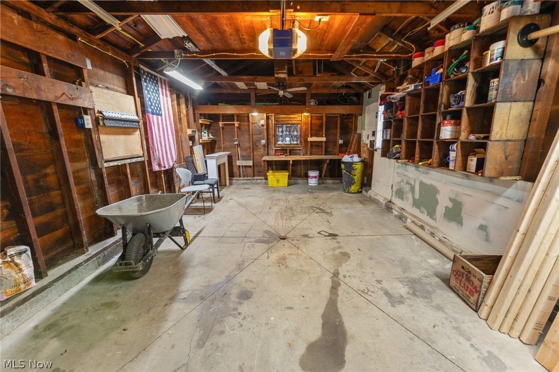 252 Parkgate Avenue Austintown OH 44515