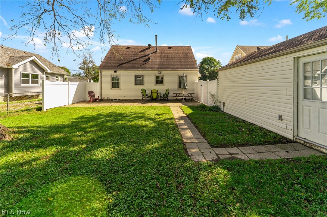 252 Parkgate Avenue Austintown OH 44515