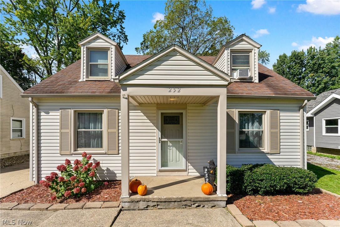 252 Parkgate Avenue Austintown OH 44515