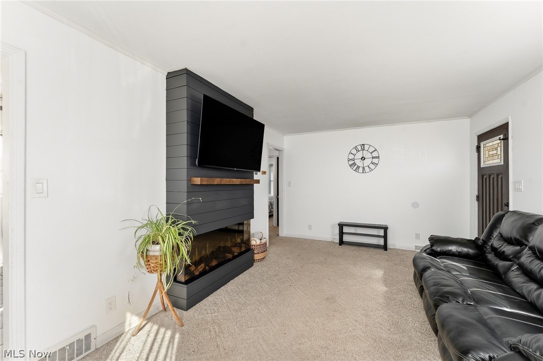 252 Parkgate Avenue Austintown OH 44515