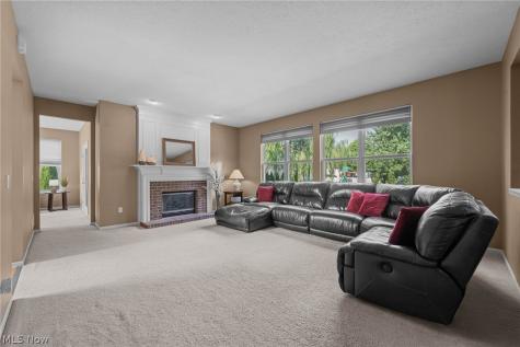 473 Wilmington Drive Broadview Heights OH 44147
