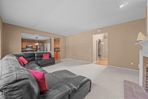 473 Wilmington Drive Broadview Heights OH 44147