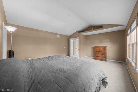 473 Wilmington Drive Broadview Heights OH 44147