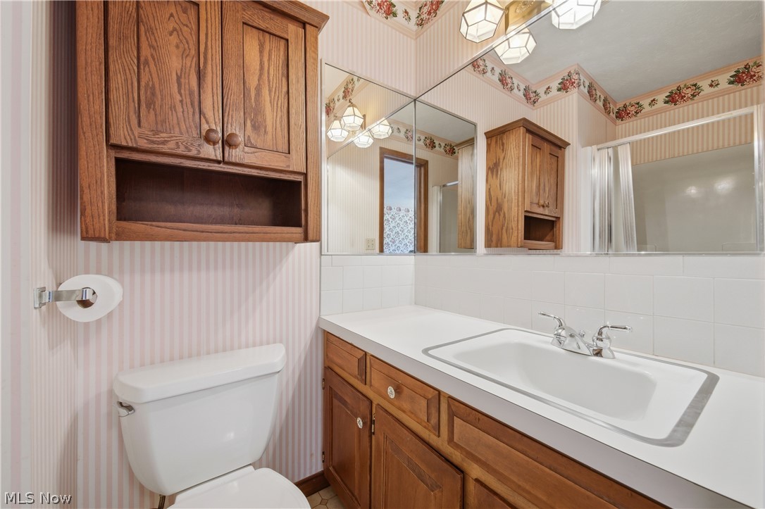 135 Seneca Trail SW Hartville OH 44632